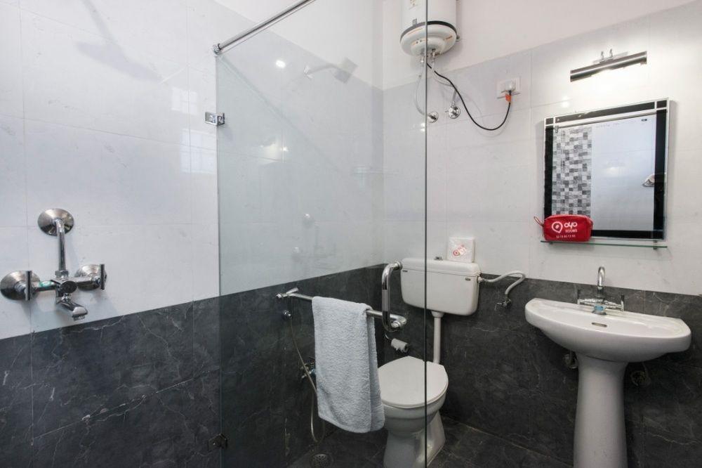 Citrus Hotel Bhiwadi Екстер'єр фото